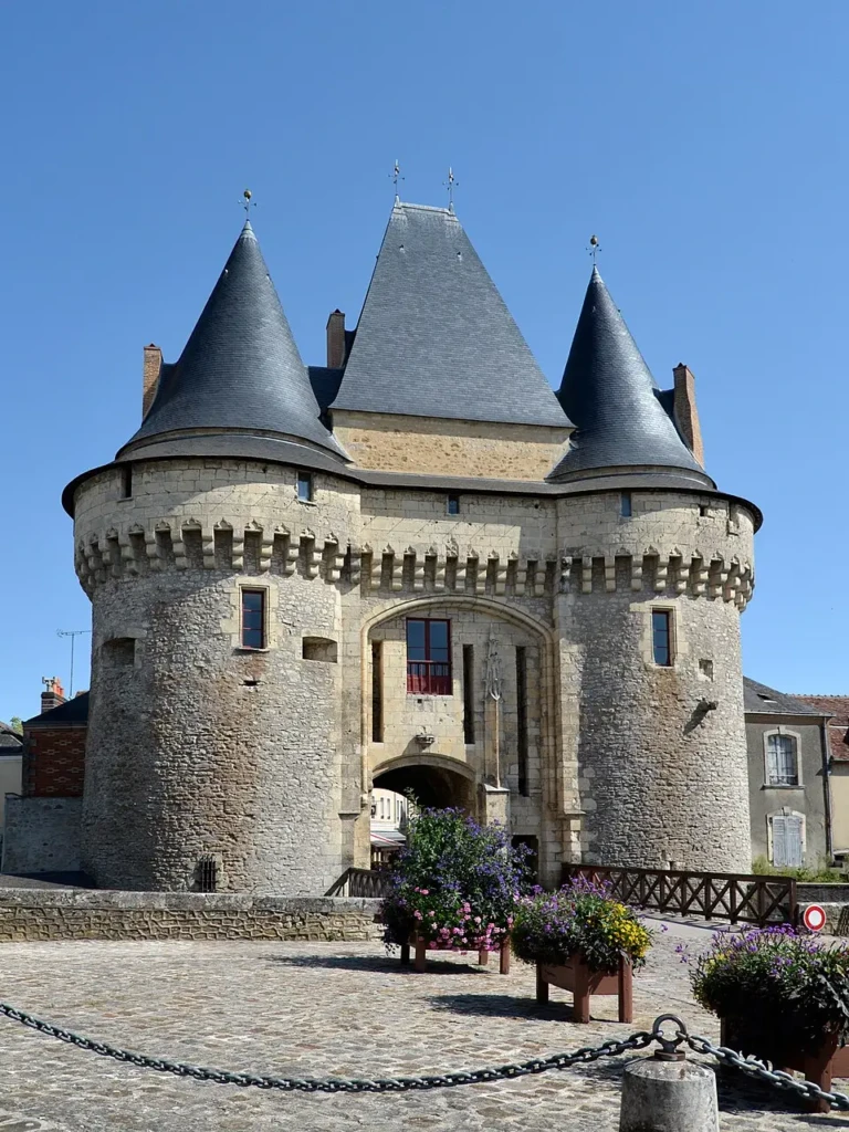 Porte Saint-Julien - La Ferté-Bernard, Sarthe