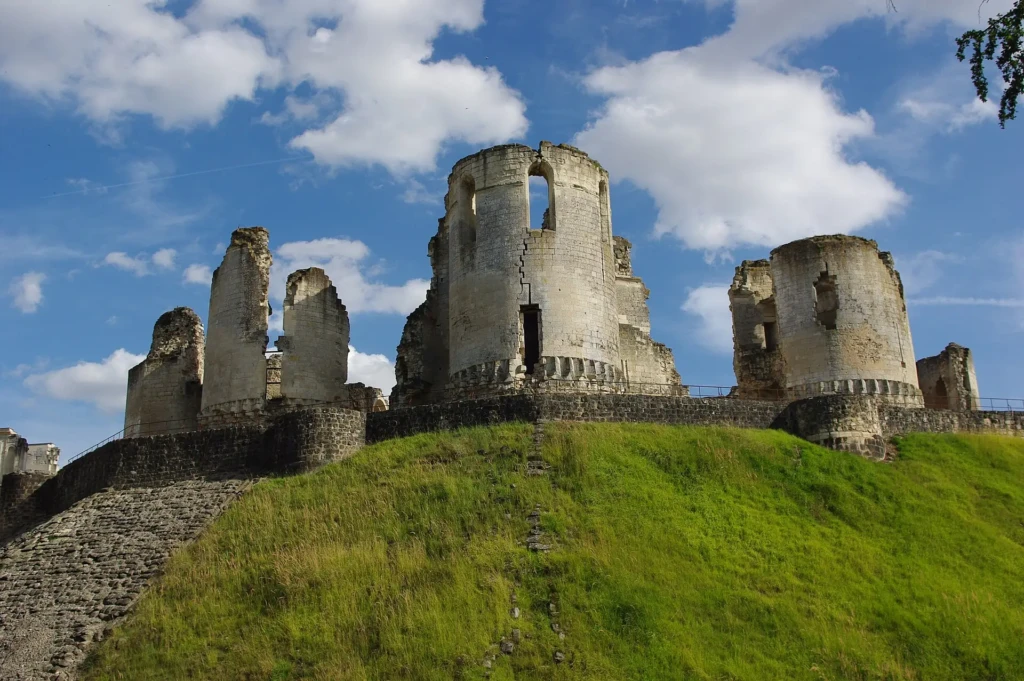 Ruines du château de Fère-en-Tardenois