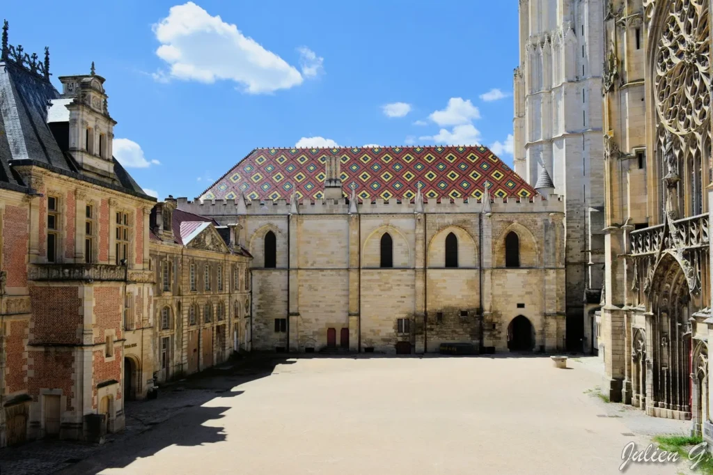 Le palais synodal de Sens